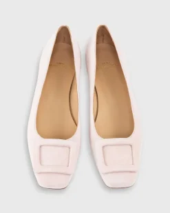 Buckle Shoe