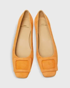 Buckle Shoe
