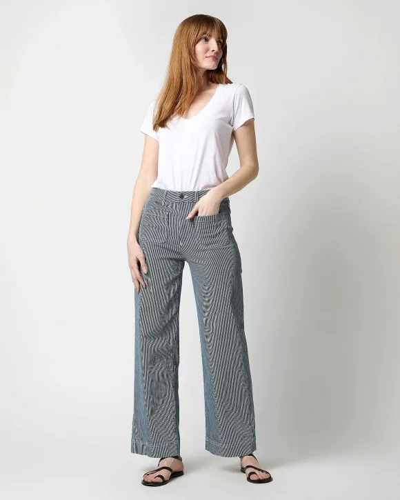 Column Patch Pocket Jean