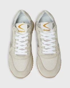 Magic Sneaker