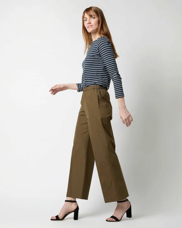 Pull-On Trouser