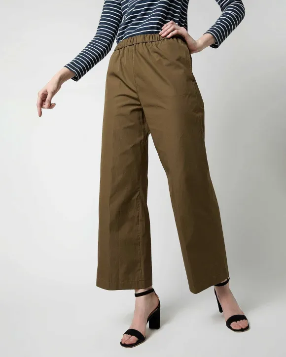 Pull-On Trouser