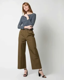 Pull-On Trouser