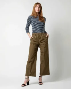 Pull-On Trouser