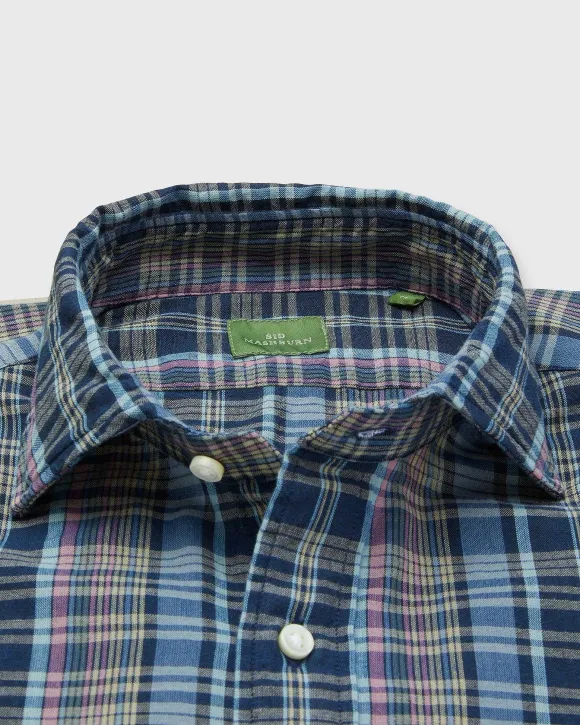 Spread Collar Sport Shirt