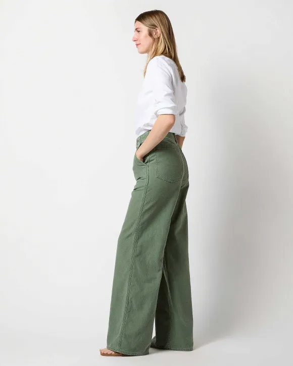 The Major Sneak Roller Jean