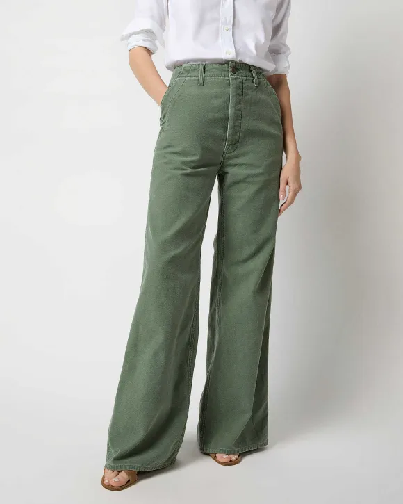The Major Sneak Roller Jean