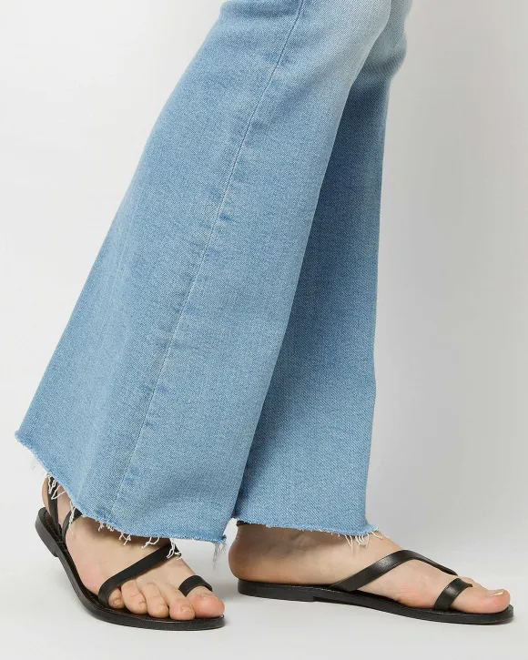 The Weekender Fray Jean